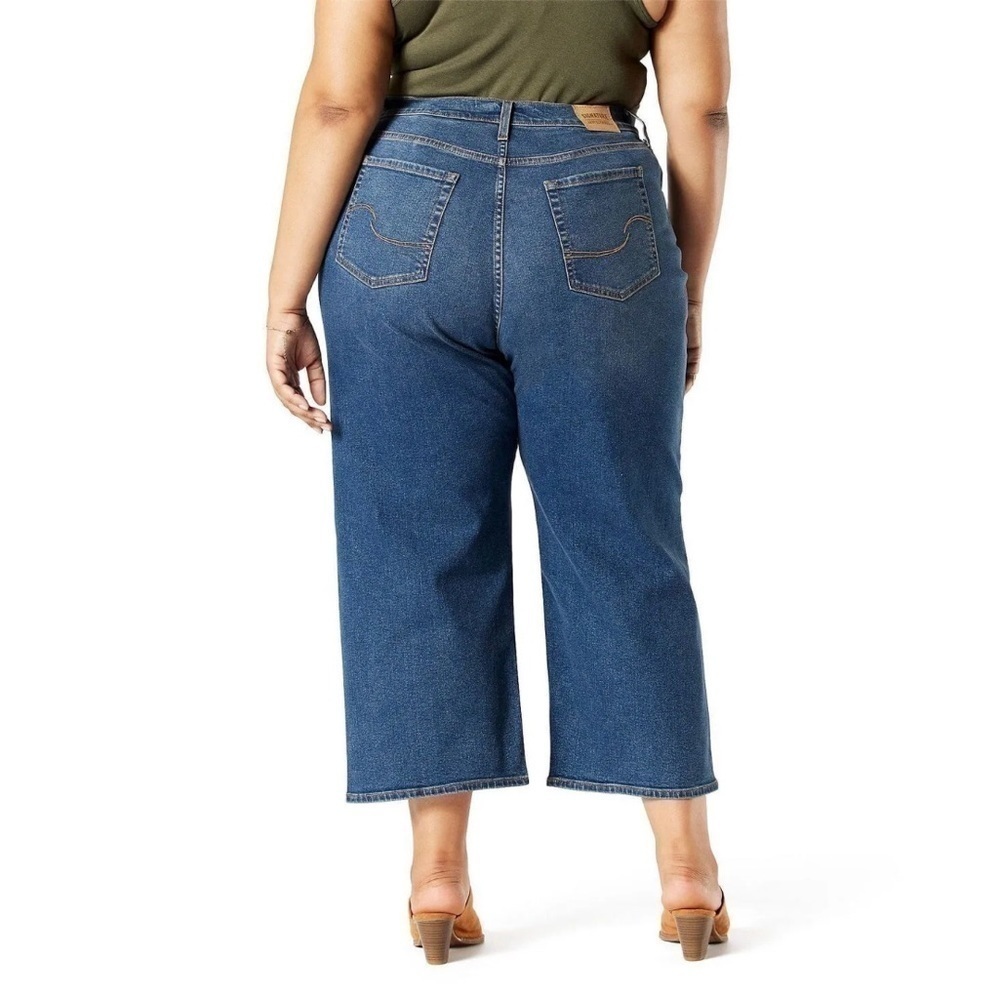 ❤️ Levi’s Cropped Heritage Plus Size Blue Jeans. Straight Loose Fit. 26W - Picture 3 of 12